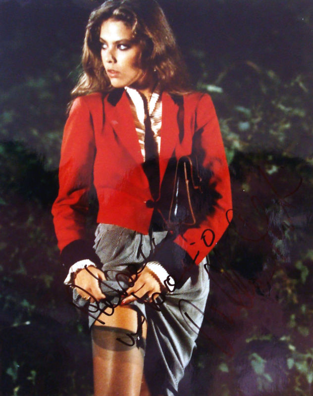 Орнелла Мути В Белье – Портрет Буржуазии В Черном 1978